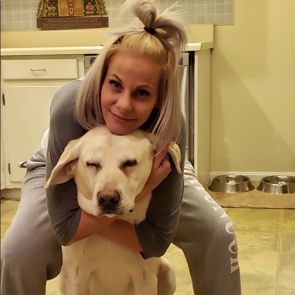 Meet your Posher, Kristine - Picture 3 of 8